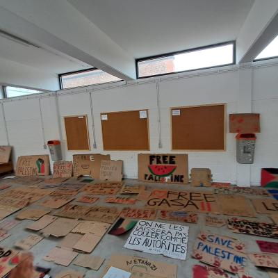 Panneaux de manifestation